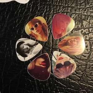 Taylor Swift Guitar Picks